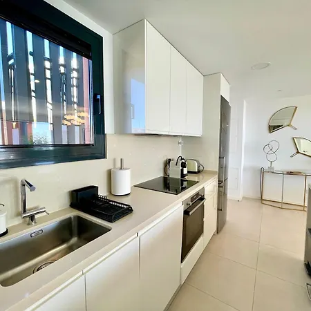 Dream By The Sea Apartment